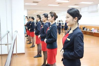深航商旅開展?fàn)I銷服務(wù)崗位能力提升培訓(xùn) 禮儀服務(wù)賦能優(yōu)質(zhì)體驗(yàn)